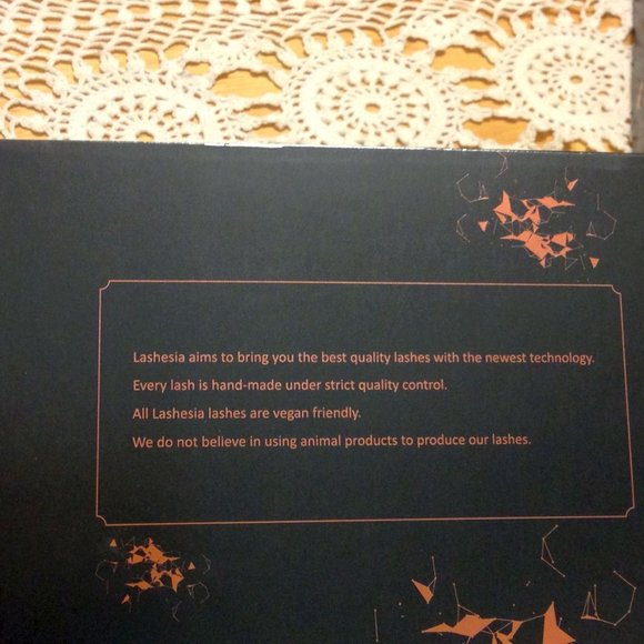 Mink False Eyelashes, new, two packages - Picture 3 of 4